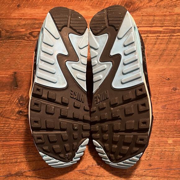 Nike Air Max 90 Futura Lunar New Year Sneakers FD0821-100 Women's SIZE 8.5 Retro - Picture 16 of 16